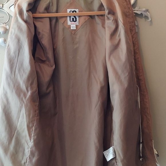 2 for $25 CS Signature Jacket - Picture 6 of 7